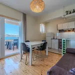 Appartement Family Friendly Seaside Iz, Iz - 22025 Veli Iž