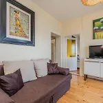 Family Friendly Seaside Iz, Iz - 22025 Appartement *