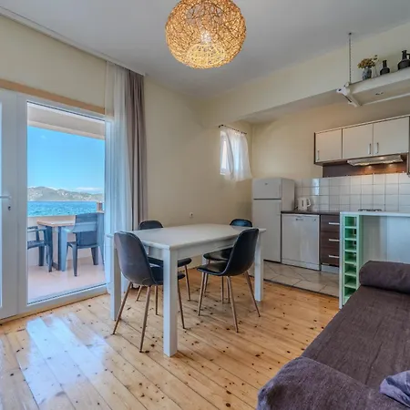 Lejlighed Family Friendly Seaside Iz, Iz - 22025 Veli Iž