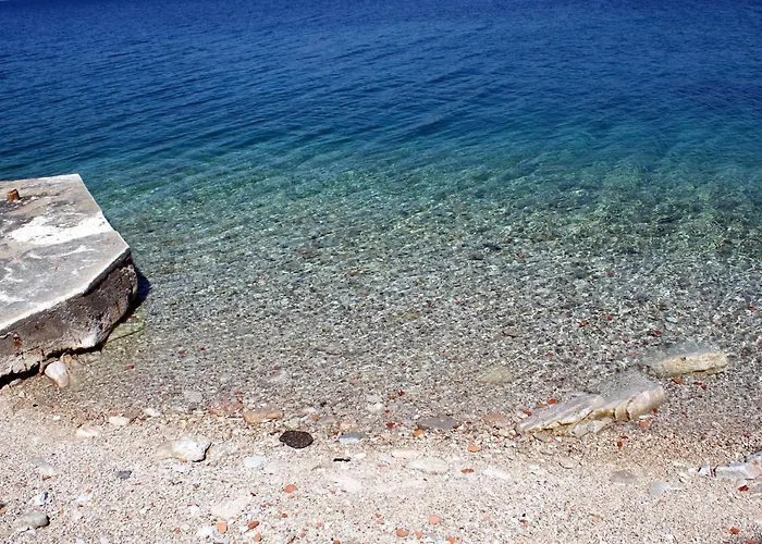 Apartment Family Friendly Seaside Iz, Iz - 22025 Veli Iz