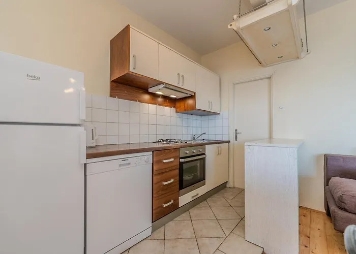 Apartment Family Friendly Seaside Iz, Iz - 22025