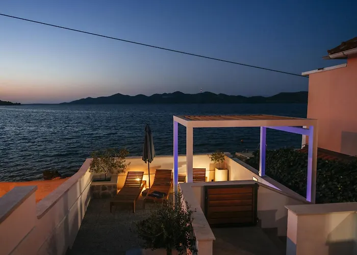 Apartment Family Friendly Seaside Iz, Iz - 22025 *